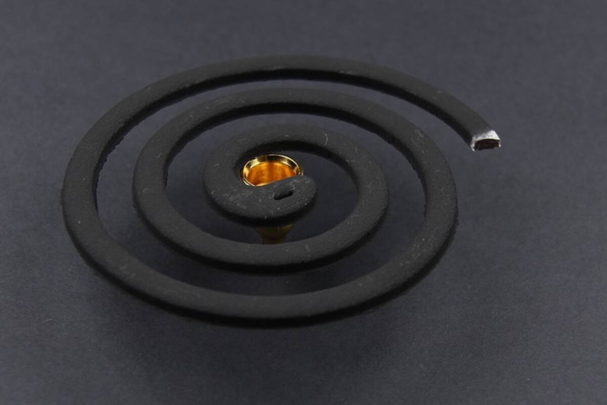 মশার ধূপ শুধু মশাই তাড়ায় না, আপনার শরীরের বিরাট ক্ষতিও করে রাখছে