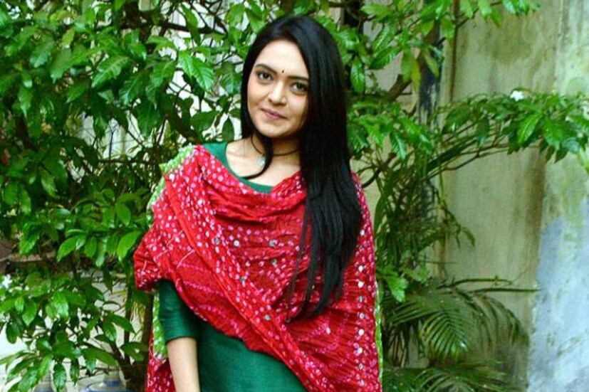 নেহা আমনদীপ: ‘স্ত্রী’ ধারাবাহিকে অভিনয় করে খ্যাতির শিখরে পৌঁছেছিলেন নেহা। তিনি কিন্তু আসলে পঞ্জাবি পরিবারের মেয়ে। বাঙালি নন। হিন্দি ধারাবাহিক দিয়েই অভিনয়ে হাতেখড়ি হলেও বাংলায় এসেই নাম-যশ হয় নেহার। এছাড়া টেলিফিল্মেও কাজ করেছেন নায়িকা।