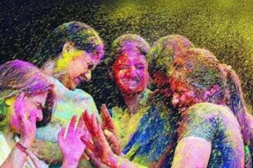 বিশুদ্ধ সিদ্ধান্ত ও গুপ্ত প্রেস পঞ্জিকা মতে আগামিকাল কত ক্ষণ থাকবে পূর্ণিমা তিথি