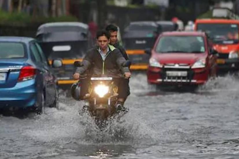 আবহাওয়া দফতরের পূর্বাভাস, আগামী ২ ঘণ্টায় বীরভূম মুর্শিদাবাদ ও হুগলী জেলায় বজ্রবিদ্যুৎ-সহ বৃষ্টিপাত হবে৷ 