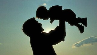  তাঁর ঔরসজাত সন্তানদের মানসিক স্বাস্থ্য প্রভাবিত হতে পারে বলে আশঙ্কা