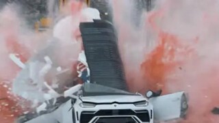 ল্যাম্বরগিনি ধ্বংসের ভিডিও ইউটিউবে পোস্ট করেছেন লিটভিন