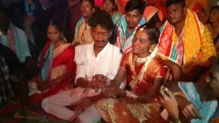 দুই প্রেমিকাকেই একসঙ্গে বিয়ে করলেন যুবক ( ছবি-সোশ্যাল মিডিয়া)