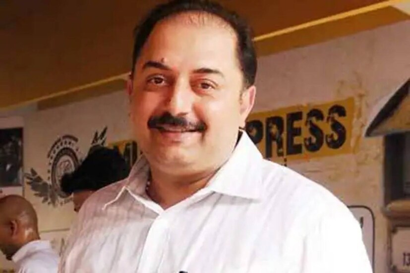 এখন অভিনয় করেন তিনি৷ তবে নিয়মিত নয়, মাঝে মাঝে৷ খুব স্বল্প সংখ্যক ছবিতে৷ প্রশমিত হয়েছে ব্যক্তিগত জীবনের ক্ষতও৷ ২০১২ সালে অরবিন্দ বিয়ে করেছেন আইনজীবী অপর্ণা মুখোপাধ্যায়কে। 