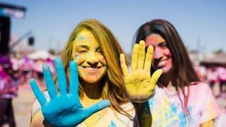 নিজেকে ও প্রিয়জনকে রাঙিয়ে তোলার ক্ষেত্রে কিছু সাবধানতা অবলম্বন করতেই হবে