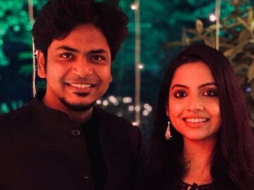 দুর্নিবার ও তাঁর প্রাক্তন স্ত্রী মীনাক্ষী