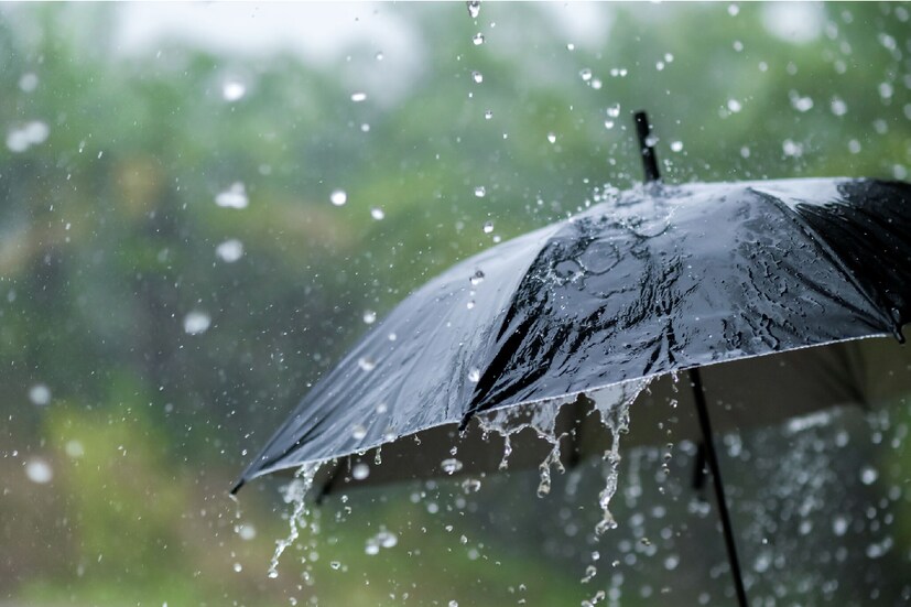 ১৯ মার্চ রবিবার। দক্ষিণবঙ্গের বীরভূম, মুর্শিদাবাদ, নদিয়া, উত্তর ও দক্ষিণ চব্বিশ পরগনা এবং পূর্ব মেদিনীপুর এই ছয় জেলায় ভারী বৃষ্টির সতর্কতা।