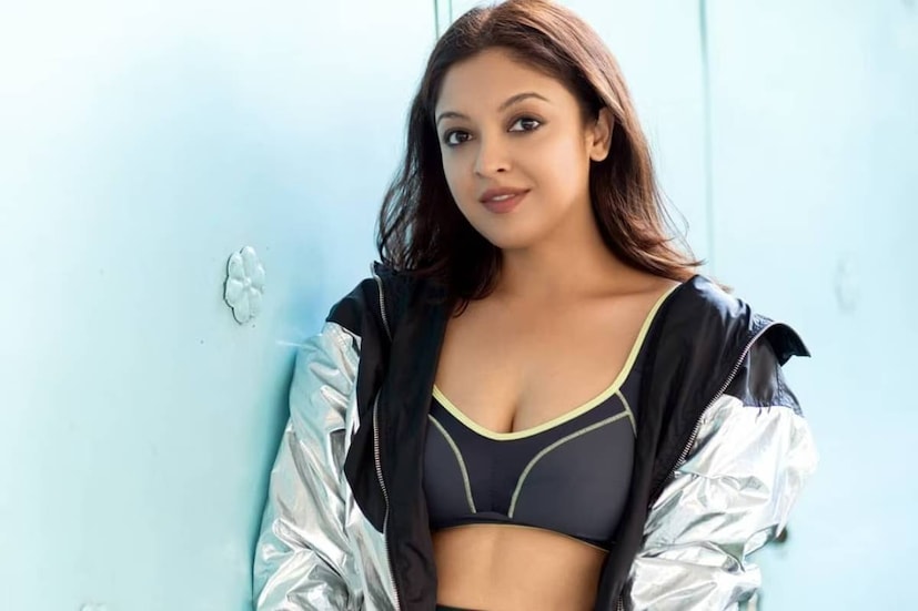 ২০১৮ সালে ফের শিরোনামে আসেন তনুশ্রী। তবে কাজ নয়, বিতর্কের কারণে। অভিনেতা নানা পাটেকরকে 'মি টু' অভিযোগে বিদ্ধ করেন তিনি। 