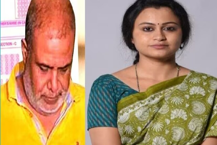নিয়োগ দুর্নীতি কাণ্ডে আবারও এক রহস্যময়ী নারীর যোগ। নাম শ্বেতা চক্রবর্তী। একাধারে সিভিল ইঞ্জিনিয়ার আবার পেশায় মডেলও। কামারহাটি পুরসভায় ইঞ্জিনিয়ার পদে কাজ করতেন। শ্বেতা চক্রবর্তীর বাড়ি নৈহাটির বিজয়নগরে।