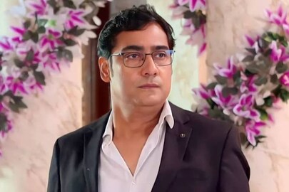 চুক্তিভঙ্গের অভিযোগ কৌশিকের বিরুদ্ধে