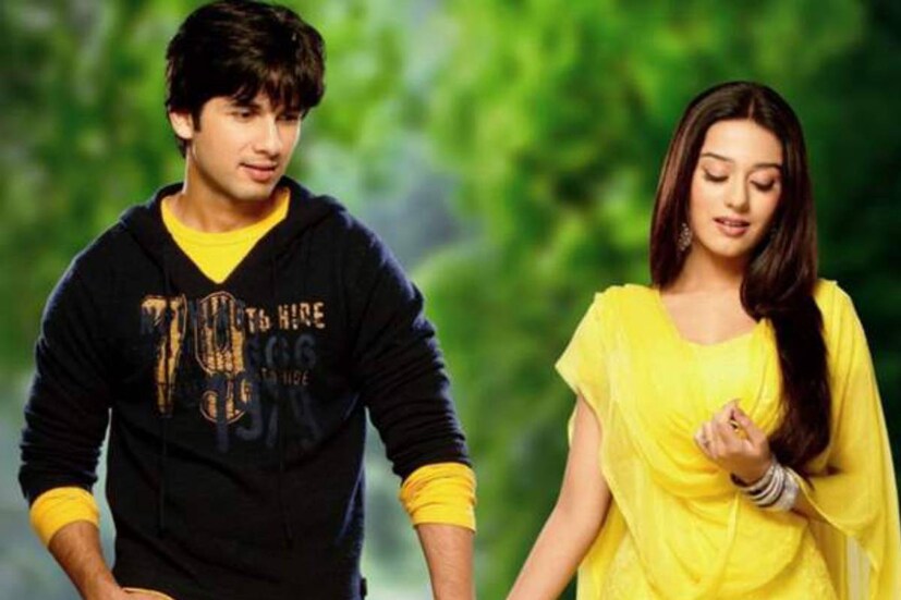 তবে সেই মহিলার পরিচয় প্রকাশ্যে আনেননি অমৃতা। সেই ট্যারো কার্ড রিডার অমৃতার প্রেম জীবন নিয়ে যা যা বলেছিলেন, পরবর্তীতেও তা-ও পুরোপুরি মিলে যায়।