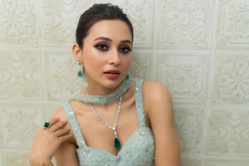 ছোট পর্দা থেকে যাত্রা শুরু। টলিউডের প্রথম সারির নায়িকা তিনি। ঝুলিতে একাধিক হিট। তাঁর পারিশ্রমিকও অবাক করার মতো। 
