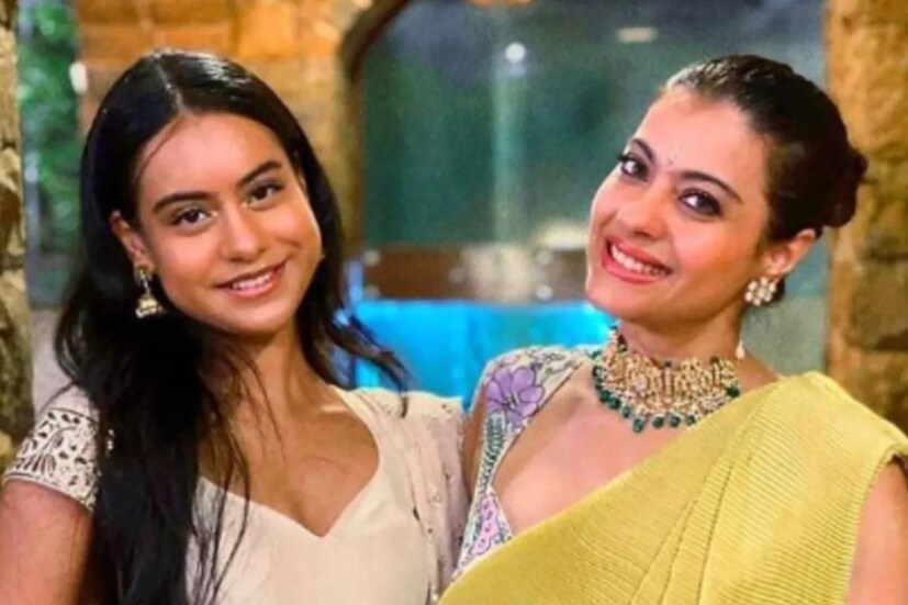 হঠাৎই নিজের 'ভোল বদল'-এর জন্যও কটাক্ষের মুখে পড়েন তিনি। এ বার মেয়েকে ঘিরে যাবতীয় বিতর্ক নিয়ে মুখ খুললেন কাজল।