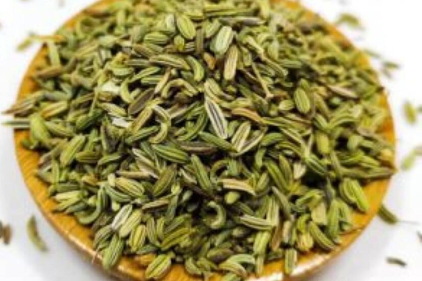 মৌরির গুণে উচ্চরক্তচাপ নিয়ন্ত্রিত থাকে। হৃদরোগের আশঙ্কা কমিয়ে রোগ প্রতিরোধ ক্ষমতা বাড়িয়ে তোলে। বদহজম, কোষ্ঠকাঠিন্যের সমস্যা থেকে রেহাই মেলে মৌরির গুণে। বাড়তি ওজন কমিয়ে ত্বকের জেল্লা বৃদ্ধি করে মৌরি। নিয়ন্ত্রণে থাকে উচ্চরক্তচাপ।