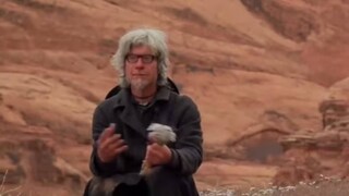 কপর্দকহীন হয়ে আধুনিক গুহামানবের পথে বেঁচে থাকা নতুন আনন্দ খুঁজে পান