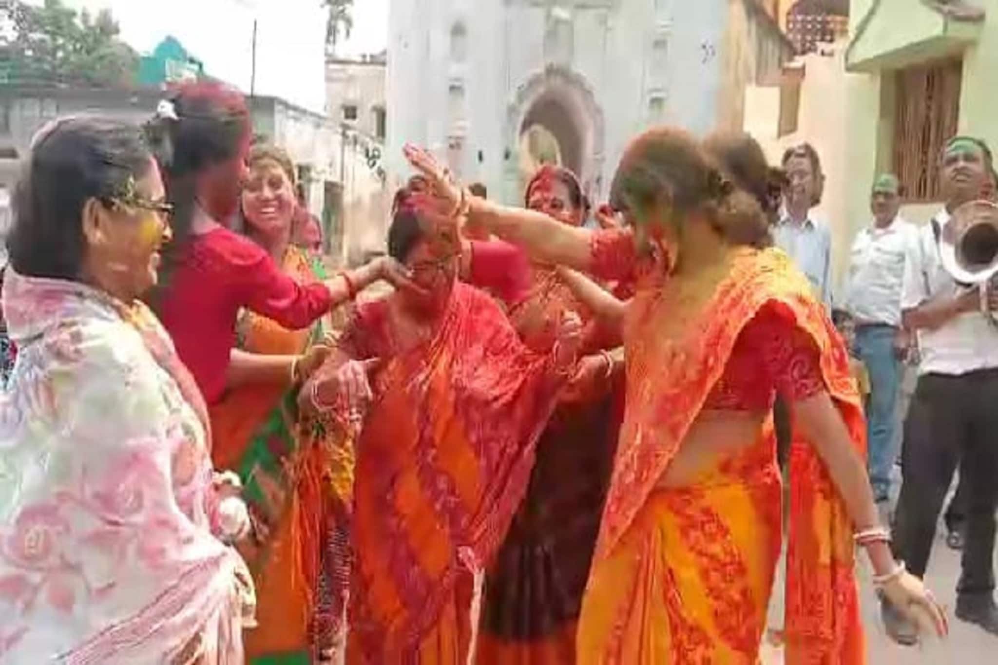 দোল পূর্ণিমার পাঁচদিন পরে আবার দোল, জানেন পঞ্চমদোলের মাহাত্ম্য