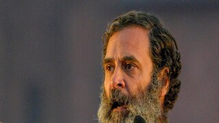 রাহুল গান্ধিকে বাংলো ছাড়ার নির্দেশে রাহুল গান্ধিকে বাংলো ছাড়ার নির্দেশে