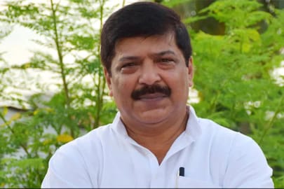 সুদীপ রাযবর্মণ ফাইল ছবি