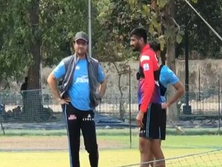 কোচের ভূমিকায় ক্রিকেট মাঠে ফিরে আরও প্রাণবন্ত মহারাজ