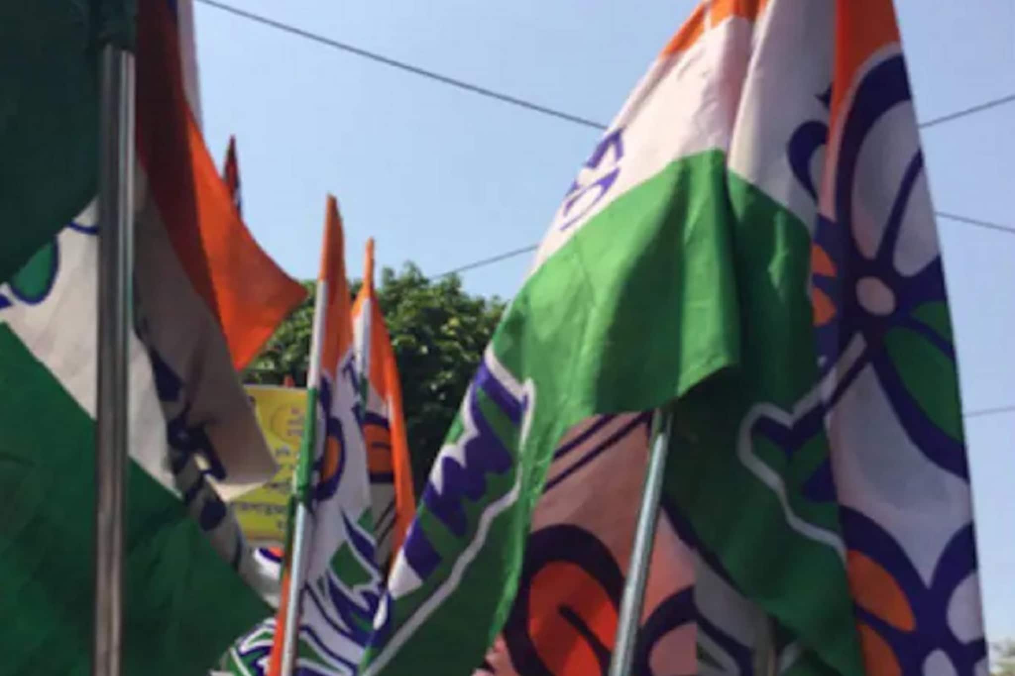 বনধের বিরোধিতায় ‘Work Must Go On’ ব্যাজ পরে আজ স্কুল-কলেজে যাবেন সদস্যরা