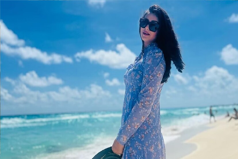 *তানজিন তিশা: তানজিন তিশা বাংলাদেশি অভিনেত্রী, মডেল এবং টেলিভিশন উপস্থাপিকা। তিনি টেলিভিশন নাটক ও ধারাবাহিকে অভিনয় করেন। সংগৃহীত ছবি। 