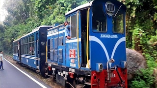 পাহাড়ে জয়রাইডে নতুন চারটি টয়ট্রেন