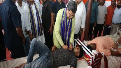 মুমূর্ষু মানুষের জীবন রক্ষায় স্বেচ্ছা রক্তদানে সকল অংশের মানুষকে এগিয়ে আসার আহ্বান ত্রিপুরার মুখ্যমন্ত্রীর মুমূর্ষু মানুষের জীবন রক্ষায় স্বেচ্ছা রক্তদানে সকল অংশের মানুষকে এগিয়ে আসার আহ্বান ত্রিপুরার মুখ্যমন্ত্রীর