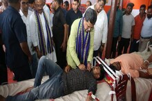 মুমূর্ষু মানুষের জীবন রক্ষায় স্বেচ্ছা রক্তদানে সকল অংশ নিন, আহ্বান মানিক সাহার