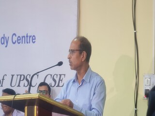 ডেঙ্গি সামলাতে কি পদক্ষেপ? আজ গুরুত্বপূর্ণ বৈঠকে বসছে নবান্নের শীর্ষ মহলের আধিকারিকরা