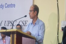 ডেঙ্গি সামলাতে কী পদক্ষেপ? আজ গুরুত্বপূর্ণ বৈঠকে নবান্নের শীর্ষ মহলের আধিকারিকরা