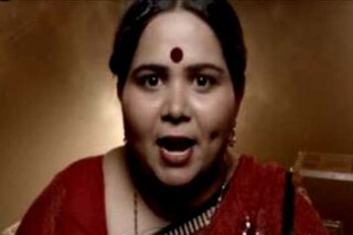 কী ভাবে বাঁচবেন এই আন্টিদের থেকে?
প্রতীকী ছবি।