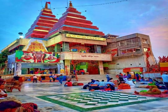 পাটনার মহাবীর মন্দিরে র্যাম নবমীর প্রস্তুতি