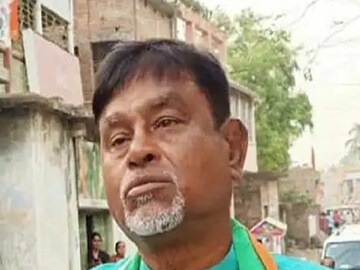 আরও বিপাকে মানিক। 