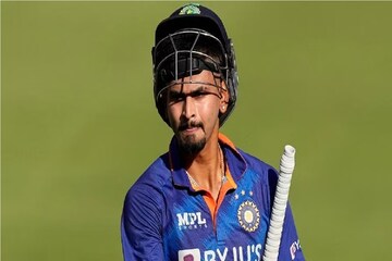 মাথায় হাত কেকেআরের, চোটের জন্য অপারেশন করাতেই হচ্ছে শ্রেয়সকে, মিস হবে কী কী মাথায় হাত কেকেআরের, চোটের জন্য অপারেশন করাতেই হচ্ছে শ্রেয়সকে, মিস হবে কী কী