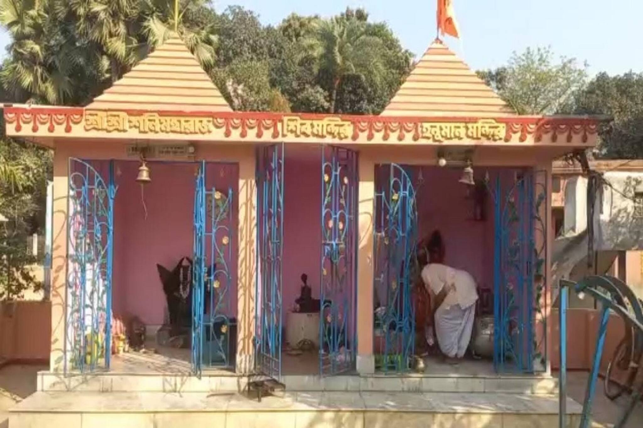 Birbhum News: বোলপুরে পাশাপাশি দুই মন্দিরের তালা ভেঙে চুরি