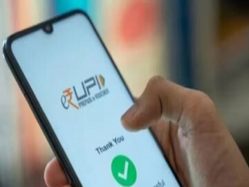 Nokia-র এই নতুন ফিচার ফোন থেকে করা যাবে UPI পেমেন্ট! 

