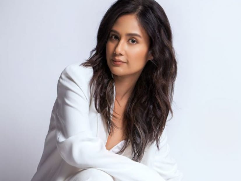 ২০১৫ সালে তাঁকে যখন এয়ারটেল বিজ্ঞাপনের মুখ হওয়ার প্রস্তাব দেয়, তখন সাশার প্রথমে বিশ্বাসই হয়নি। আসলে এয়ারটেল সেই বিজ্ঞাপনের জন্য নতুন মুখ চেয়েছিল।