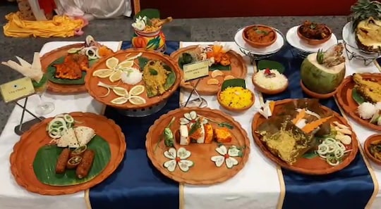 হোটেলে