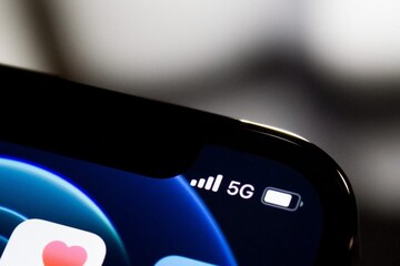 এবার কি ফেলে দিতে হবে 4G ফোন? 5G মোবাইল কেনার আগে এই বিষয়গুলি না জানলে ঠকে  যাবেন! – News18 Bangla