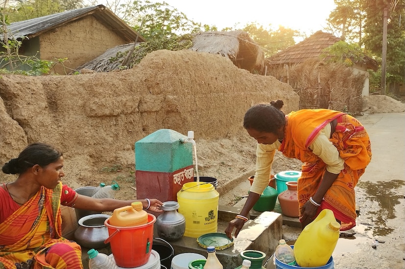 বাঁকুড়া: সোমবার থেকে বাঁকুড়া জেলায় শুরু হয়েছে মারাত্মক তাপ প্রবাহ। সোমবার সর্বোচ্চ তাপমাত্রা ছিল ৩৮ ডিগ্রি সেলসিয়াস যা মঙ্গলবার বৃদ্ধি পেতে চলেছে এক ডিগ্রি সেলসিয়াস। মঙ্গলবার সর্বনিম্ন তাপমাত্রা থাকবে ২৪ ডিগ্রি সেলসিয়াস এবং সর্বোচ্চ তাপমাত্রা থাকবে ৩৯ ডিগ্রি সেলসিয়াস।