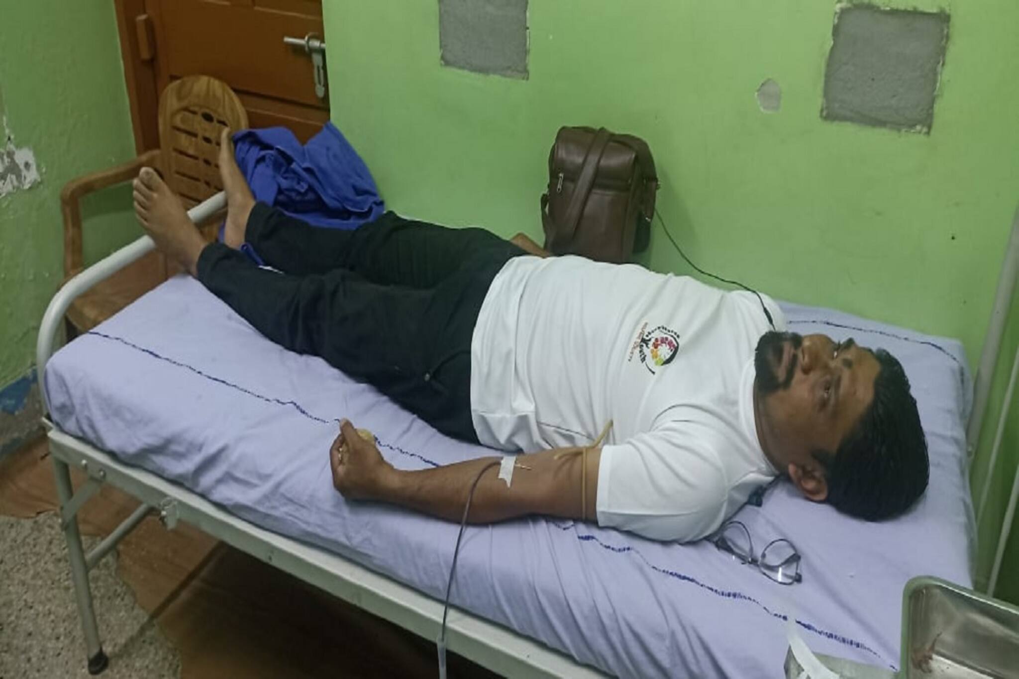 থ্যালাসিমিয়া শিশুকে রক্ত দিয়ে বাঁচাল এই সংগঠন! ঘটনা জানলে চোখে জল আসবে