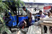 সল্টলেকের রাস্তায় সরকারি বাসের বেপরোয়া গতি, ভয়ঙ্কর দুর্ঘটনায় মৃত ১