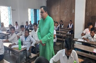 শিক্ষালয়ে নিতে হবে এক্সট্রা ক্লাস 