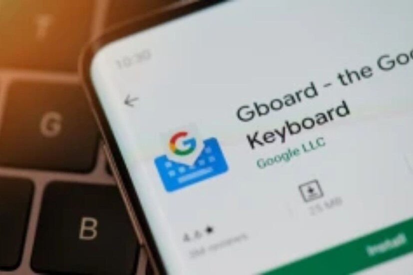  অনেক সময়ই কোনও বাক্যাংশ ব্যবহার করলে, Gboard সেগুলি অভিধানে যোগ করে নিতে দেয়। ধরা যাক কোনও ব্যবহারকারী শর্টকাট হিসাবে 'asap'-সহ একটি বাক্যাংশ হিসাবে লিখলেন, সেখানে 'যত তাড়াতাড়ি সম্ভব' হিসেবে তা যোগ করে নিতে পারেন। পরের বার তিনি এই শব্দগুচ্ছ যতবার টাইপ করতে চাইবেন, শুধু 'Soon' টাইপ করলেই তা পাবেন।