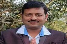 স্ত্রীকে স্বাক্ষর করিয়ে জীবনকৃষ্ণকে গাড়িতে তুলল সিবিআই, চোখে জল তাঁর