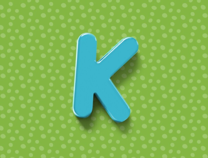 তবে নামের আদ্যক্ষরে ‘K’ থাকা মানুষগুলির চারিত্রিক বৈশিষ্ট্যের কিছু দুর্বল ও নেতিবাচক দিকও রয়েছে। অনেক সময় নিরাপত্তাহীনতায় ভোগেন এবং নিজেকে সন্দেহ করার সমস্যাও দেখা যায় এঁদের মধ্যে। অতিরিক্ত ভাবনা ও উদ্বেগের শিকার হন নামের আদ্যক্ষরে ‘K’ থাকা মানুষগুলি। ফলে কখনও কখনও মানসিক চাপ ও উত্তেজনাতেও ভোগেন এঁরা।