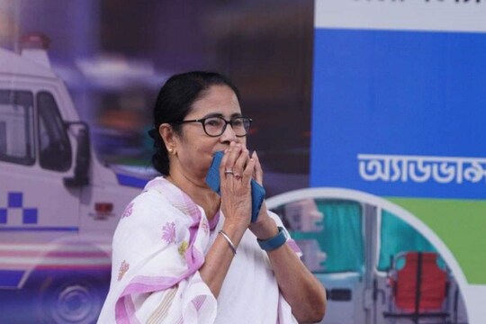 পঞ্চায়েত ভোটের সময়সীমা কি আরও পিছবে? মুখ্যমন্ত্রীর ঘোষণায় জল্পনা