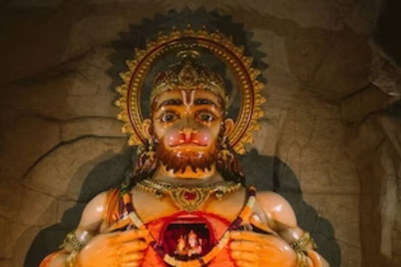 শনিদোষ কাটাতে বজরঙ্গবলীকে দিন এলাচ ও দারচিনি৷ 