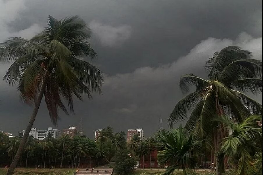  কলকাতা: ক্রমশ তাপমাত্রা বাড়বে। আজও বজ্রবিদ্যুৎ সহ বৃষ্টির সম্ভাবনা। শুক্রবার থেকে বৃষ্টির সম্ভাবনা কমবে। বাতাসে জলীয় বাষ্প থাকায় আর্দ্রতা জনিত অস্বস্তি বাড়বে।