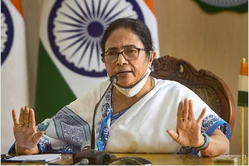 কলকাতা: সারা দেশজুড়ে কোভিডের প্রভাব যেভাবে বাড়ছে তাতে মুখ্যমন্ত্রী মমতা বন্দ্যোপাধ্যায় উদ্বিগ্ন। 